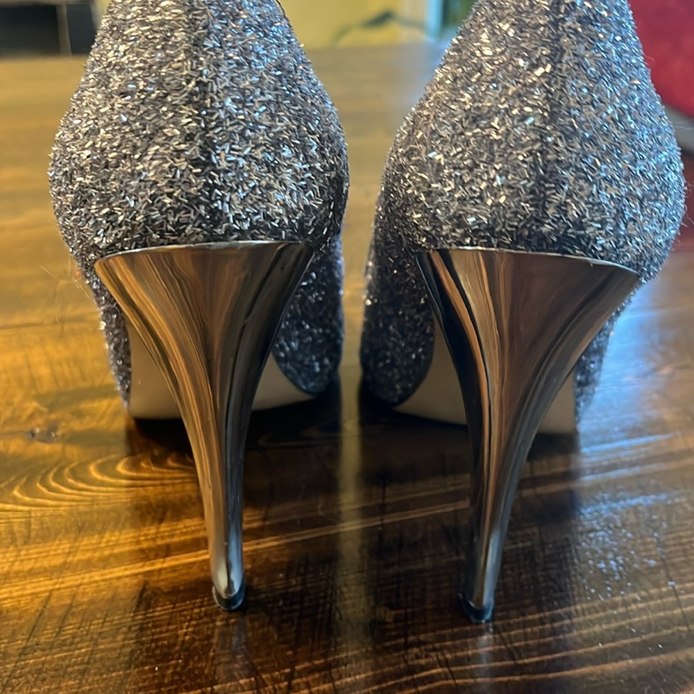 Nine West Silver Sparkle Peep Toe Stilettos - Picture 8 of 10